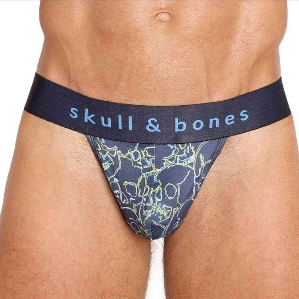Skull & Bones Outline Tossed Skull Thong